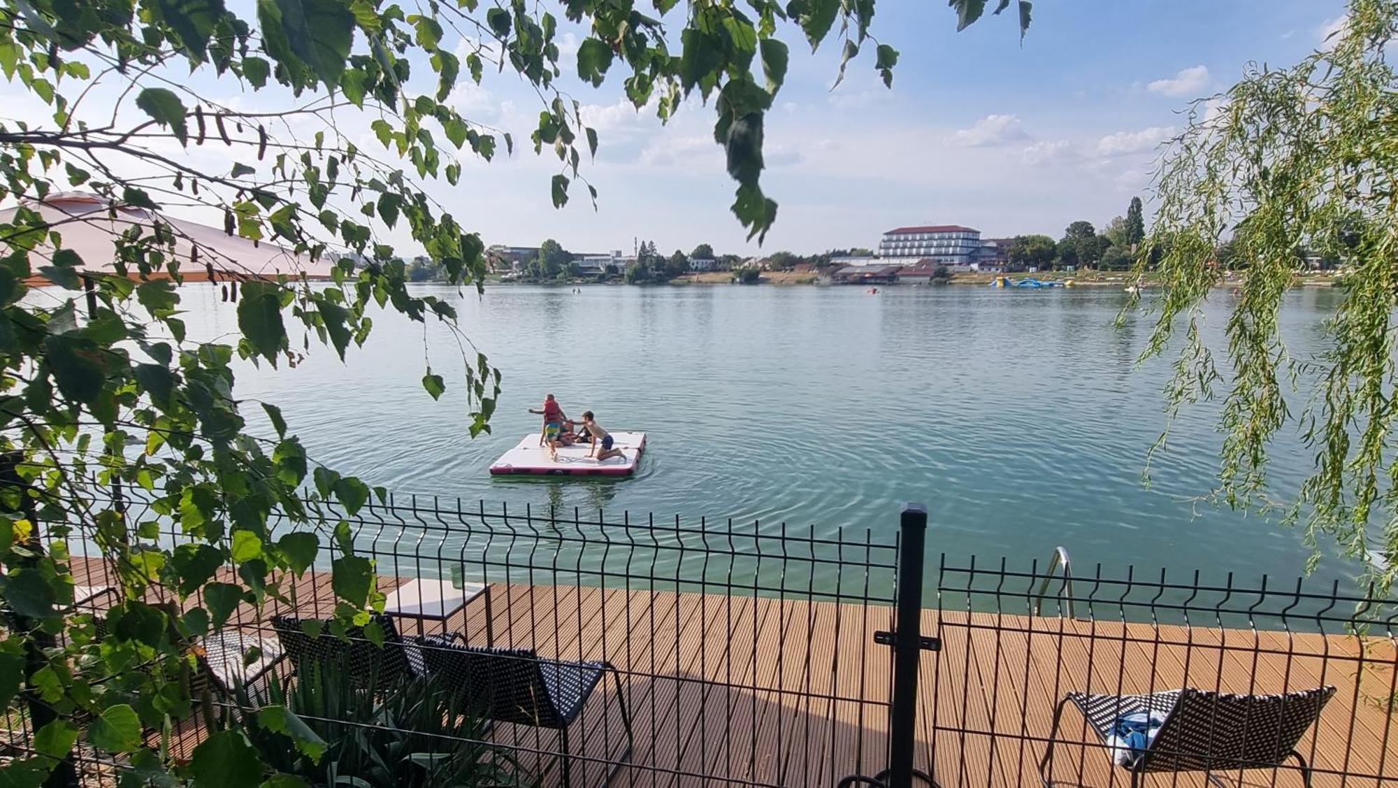 Topsenec-Lakeside Home Zewnętrze zdjęcie
